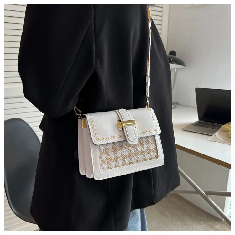 New Women's Bag Fashionable Retro