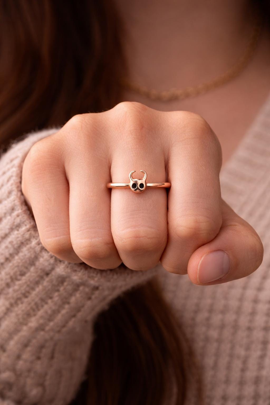 Hornet Knight Band Ring