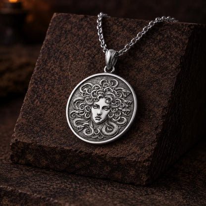 Medusa Pendant – Snake Necklace