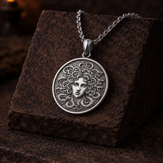 Medusa Pendant – Snake Necklace